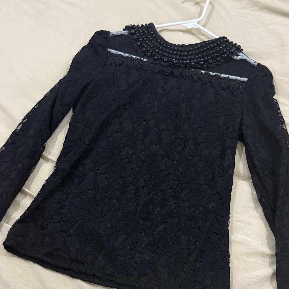 Elegant Black Lace Women's Top